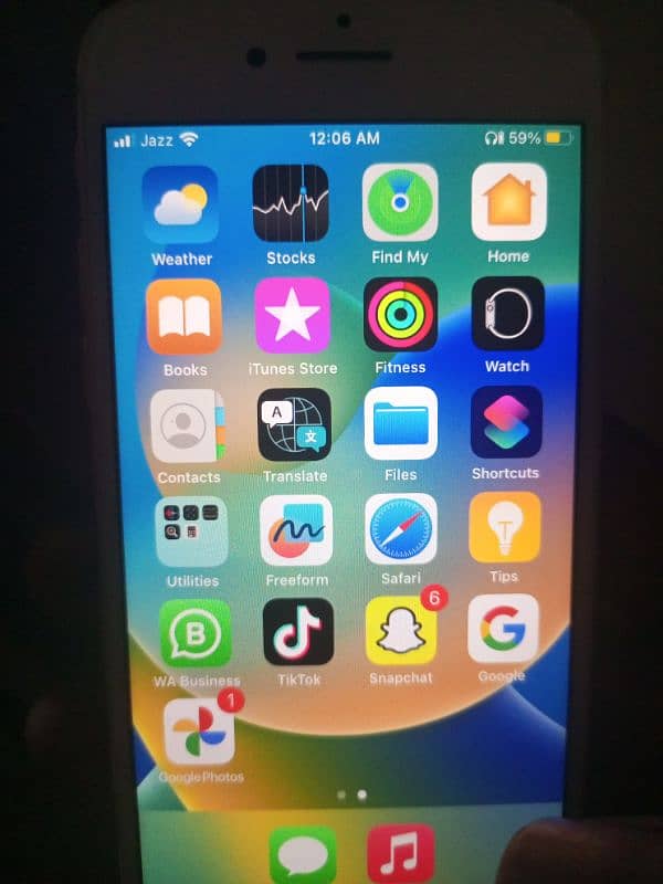 iphone 8 256gb 10/10 condition 2