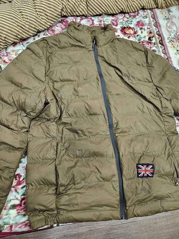 pull and bear puffer jacket Large size 0