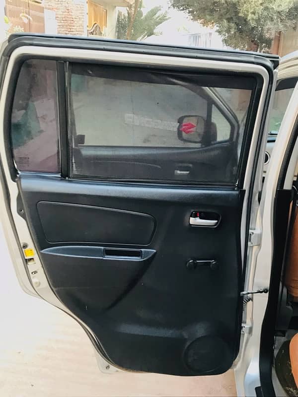 Suzuki Wagon R 2017 7