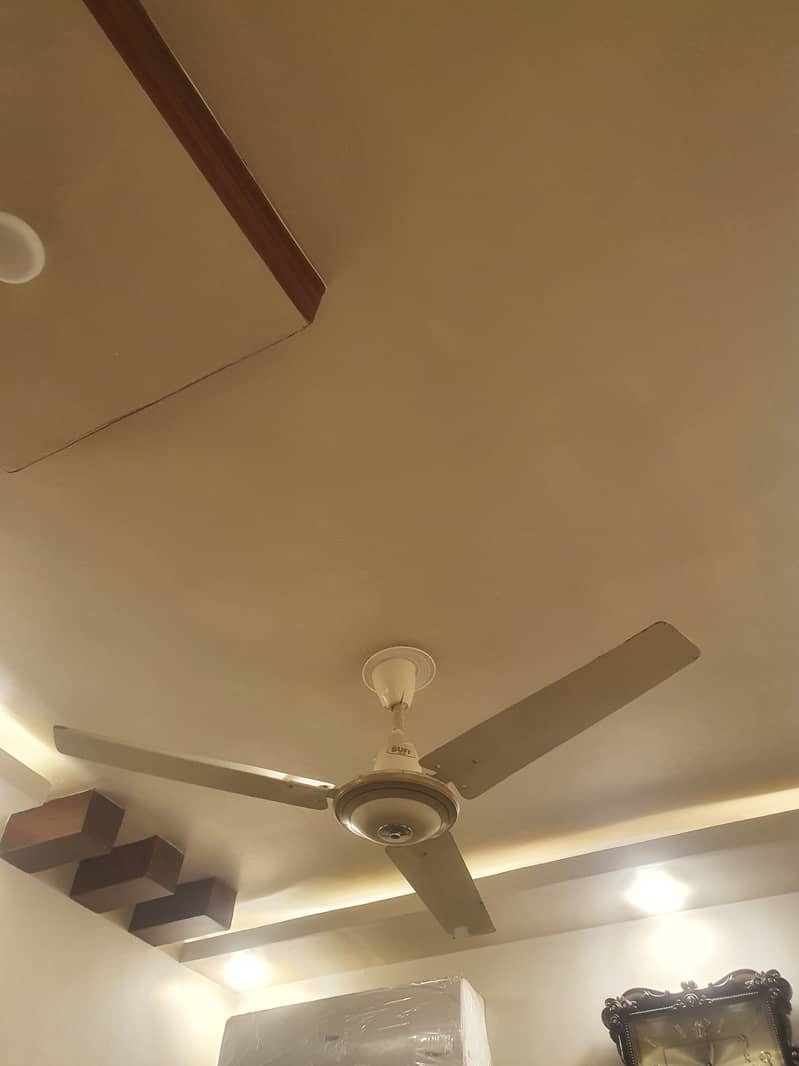 Selling my 3 ceilling fans 1