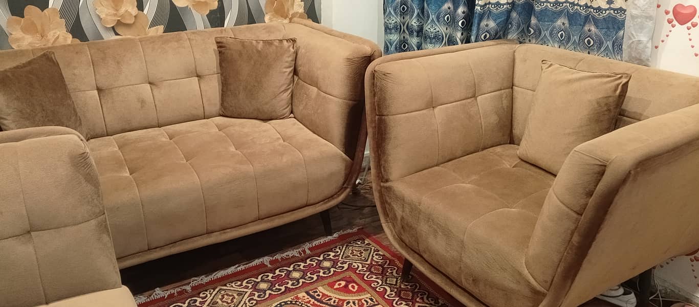 Sofa set 4 seaters 4