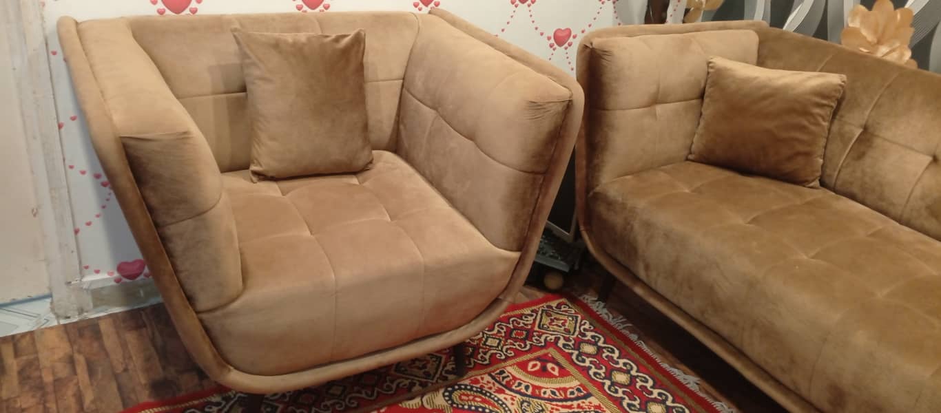 Sofa set 4 seaters 7