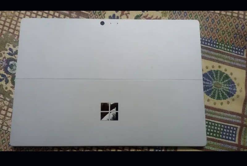 surface pro 5 |i7 7th gen| 8gb 256gb | touch tab/laptop 3