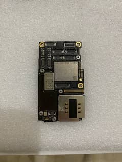 iPhone 11 Pro Max iCloud Locked Board