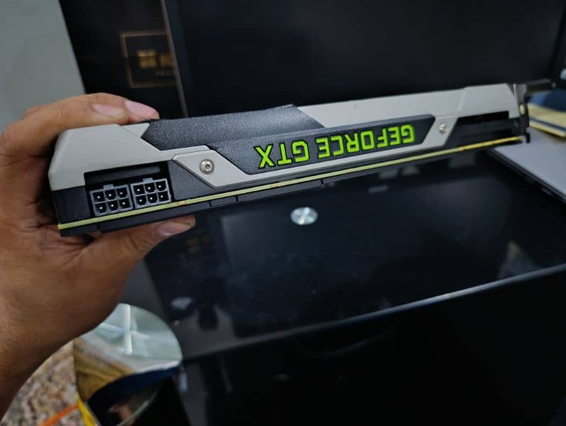 Nvidia GTX 980 Founders Edition 7