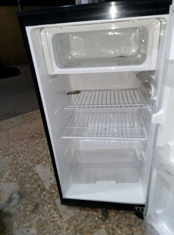 pel bedroom size fridge for sale 2