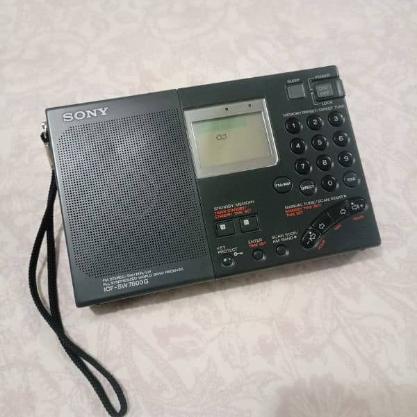 Sony ICF SW7600G World Band Radio Made in Japen 1