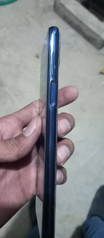 moto 5G 3