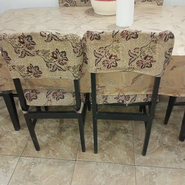 6 feet table 6 chairs 2