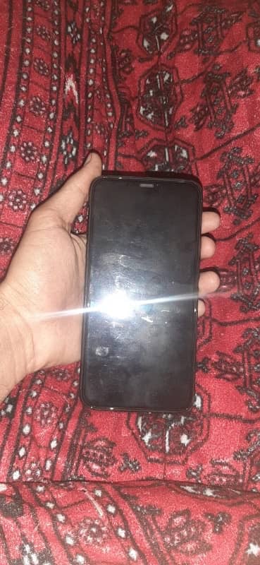 I phone 11 pro max 64 gb Non PTA battery 85% 3