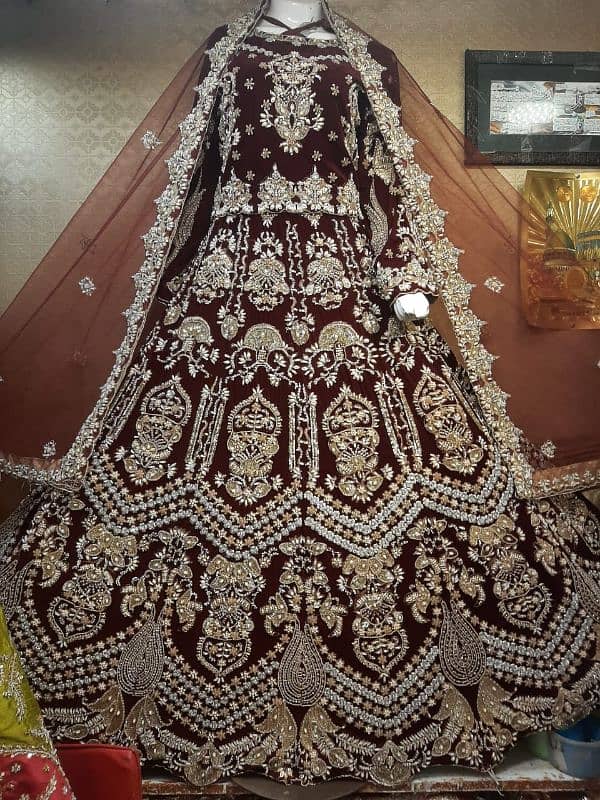 Welvet Lehenga Rent, Wedding Lehenga, Rent Maxi, Maxi on rent 15