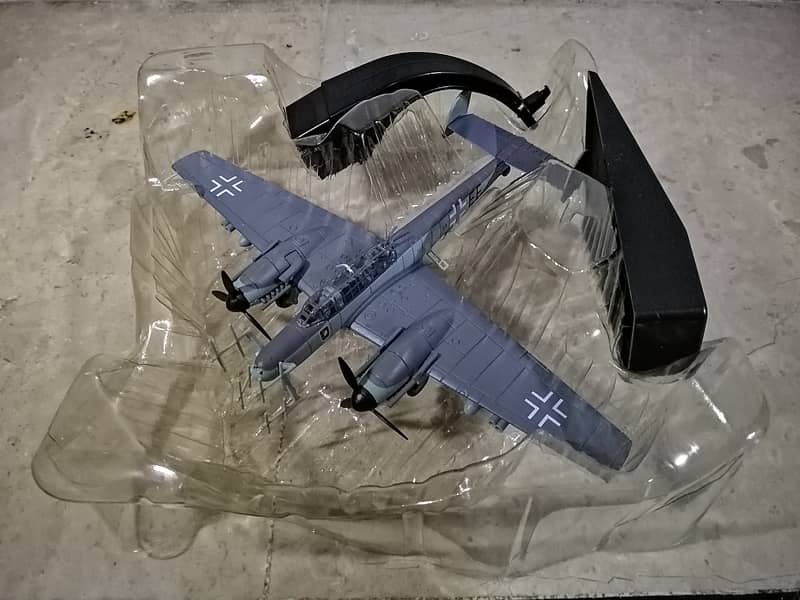 Brand new aeroplane jet fighter helicopter vintage diecast 0