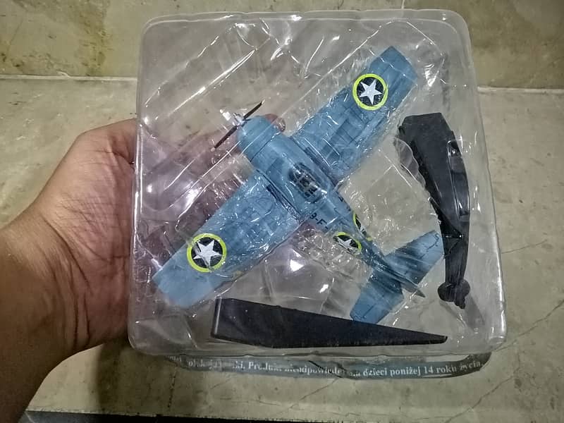 Brand new aeroplane jet fighter helicopter vintage diecast 12