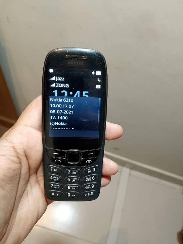 Nokia 6310 0