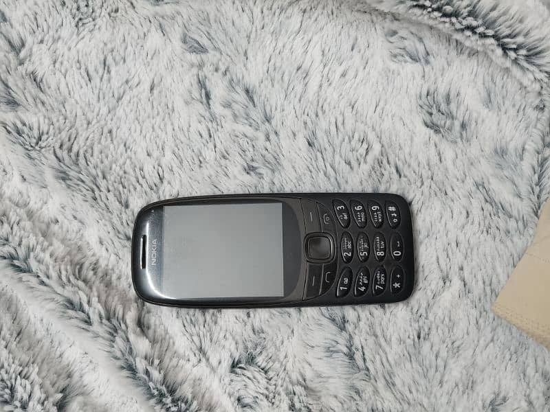 Nokia 6310 5