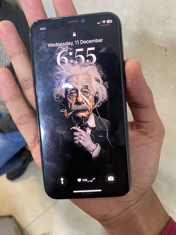 iphone 11 pro (PTA) approved . 1