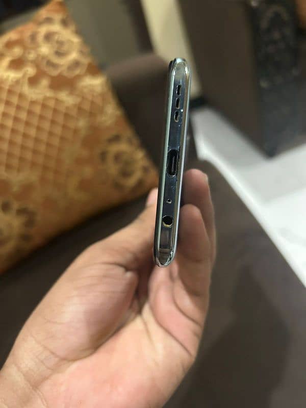 Vivo V20 SE 8/128 Like New 5