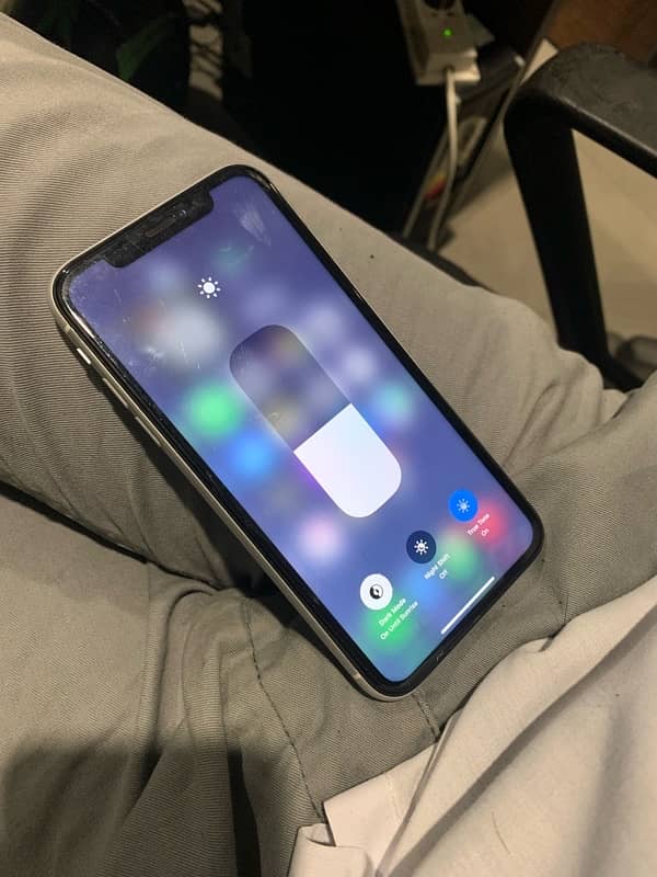 iPhone xr 0