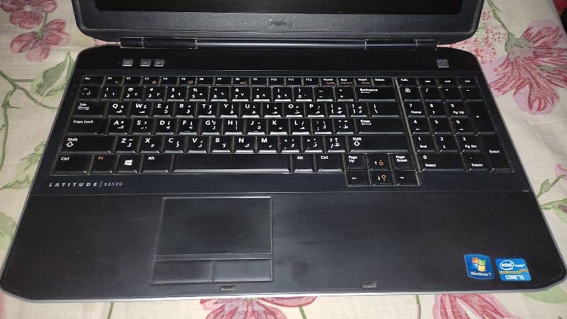 Dell Latitude E5530, working fine, good condition 4