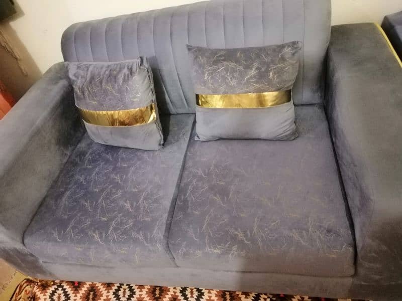 sofa set 0