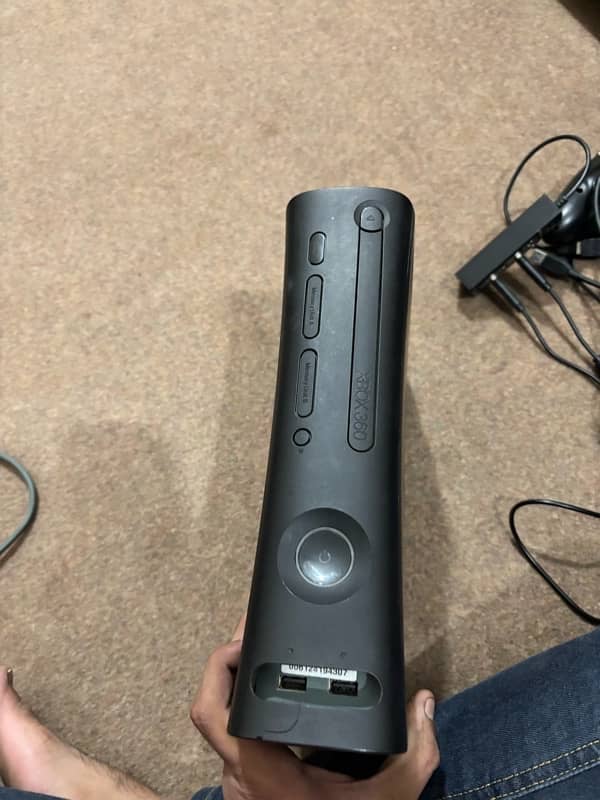 Xbox 360 with 2 controllers 10by10 condition not repair 4