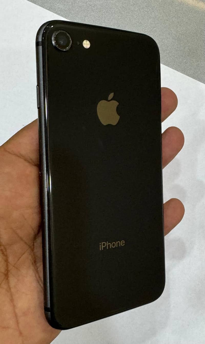 iPhone 8 (64GB) - Factory Unlocked - Non PTA 9