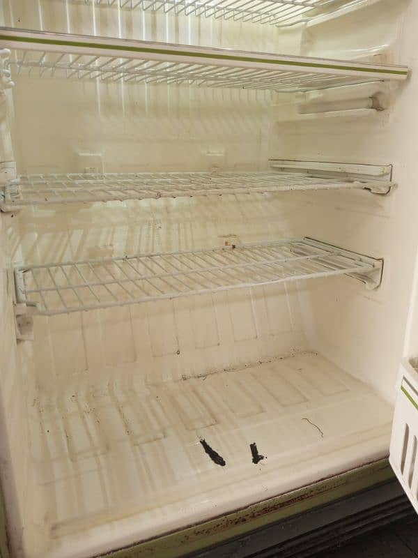 no frost fridge made in Japan 1