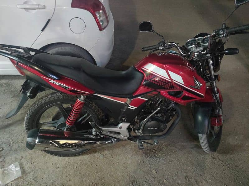 Honda CB150F Nearly New 5