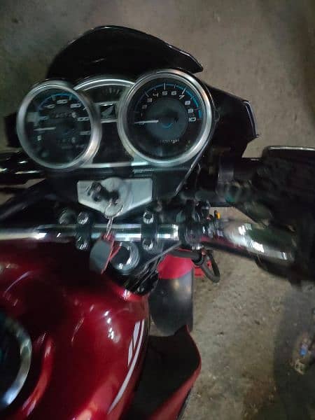 Honda CB150F Nearly New 6