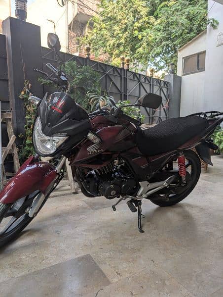 Honda CB150F Nearly New 12