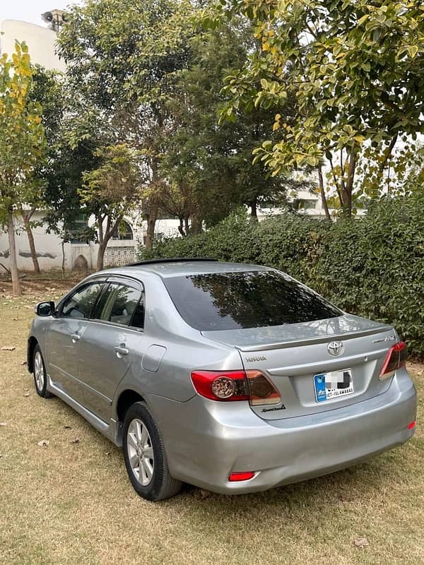 Toyota Corolla Altis 2011 7