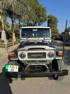 Toyota Fj40 1981 pindi number vip