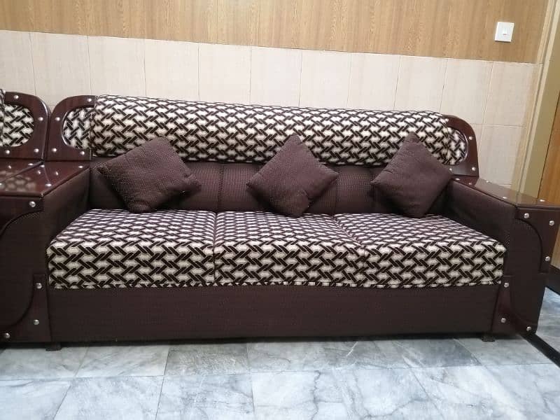 Sofa set with cushion 0