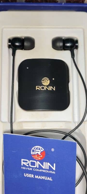 Ronin R990 bluetooth good condition best sond 0