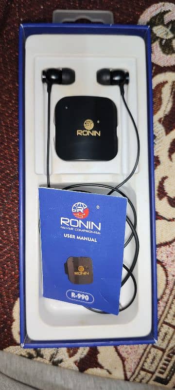 Ronin R990 bluetooth good condition best sond 1