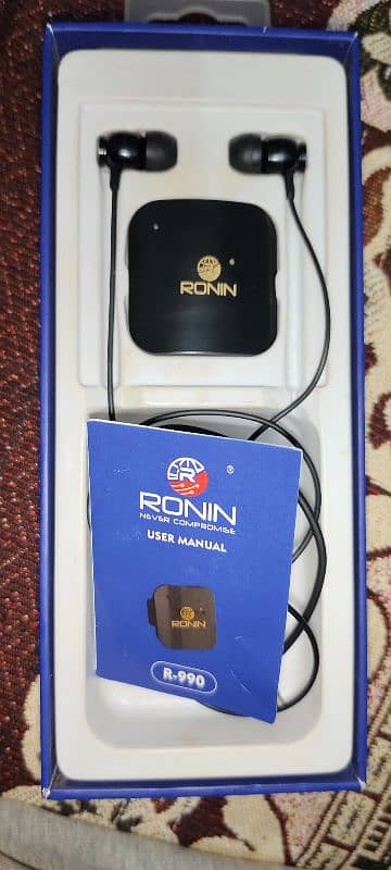 Ronin R990 bluetooth good condition best sond 2