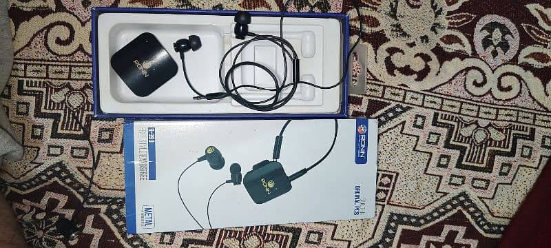 Ronin R990 bluetooth good condition best sond 7