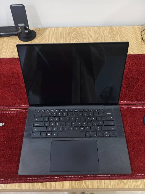 Dell Precision 5550 Cori9-108850H,16GB RAM. 4K,Touch Screen Laptop 1