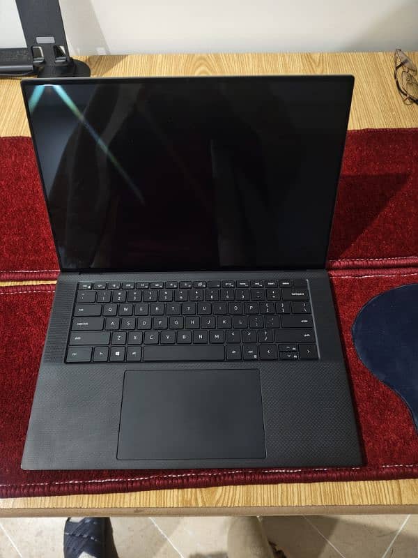 Dell Precision 5550 Cori9-108850H,16GB RAM. 4K,Touch Screen Laptop 3