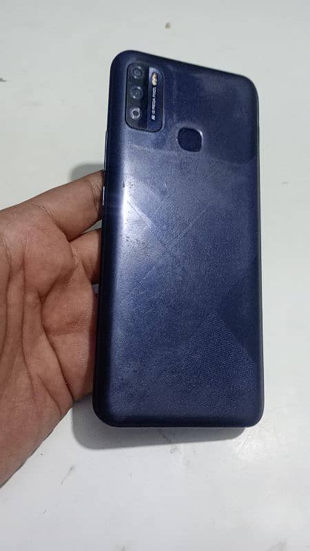 Infinix hot 9 4/64 with box and mobile 0