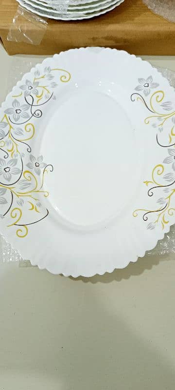 30 Pcs dinner set 3