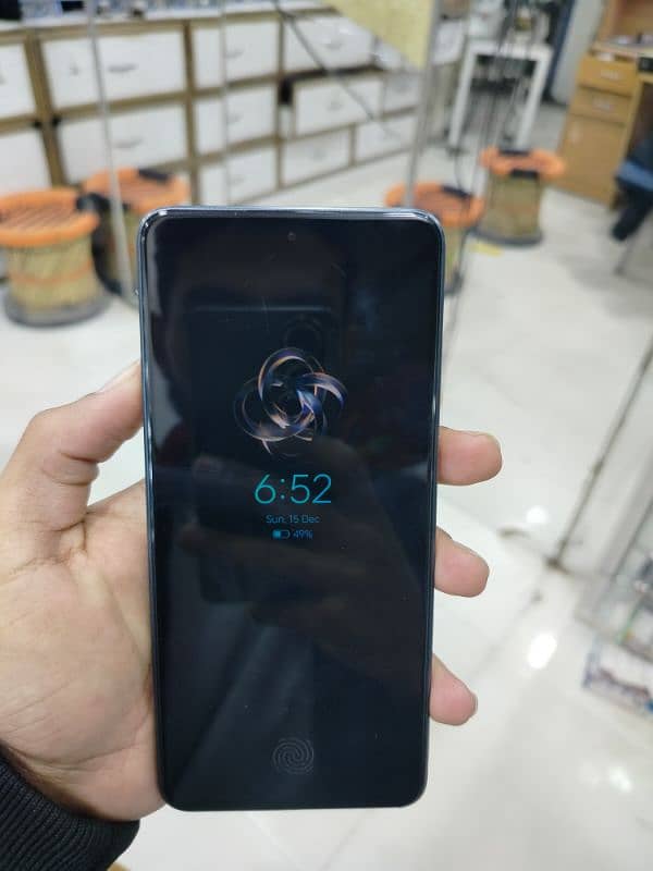 OPPO reno 11f 5g, 8+8/256 gb. (8 months warranty) 8