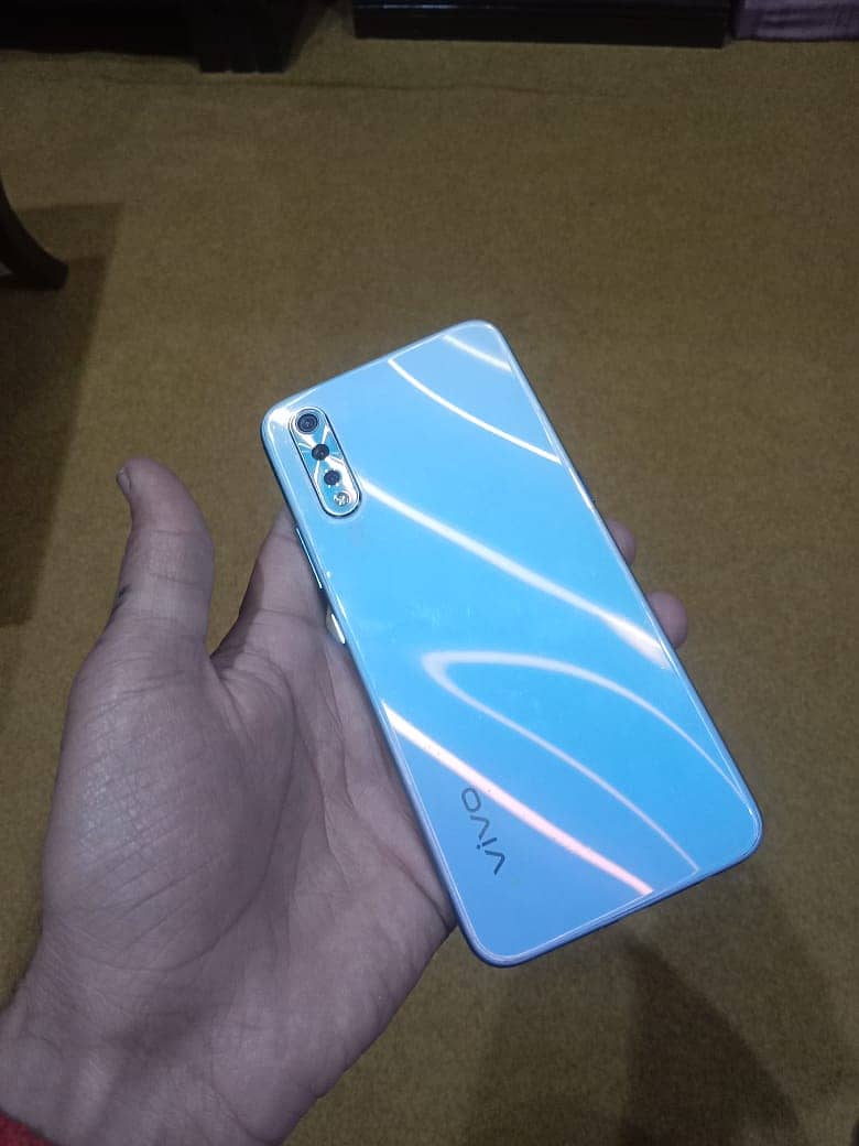 Vivo s1 2