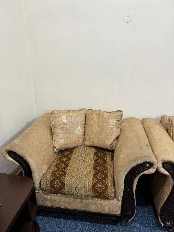 Sofa set 7 seater 3