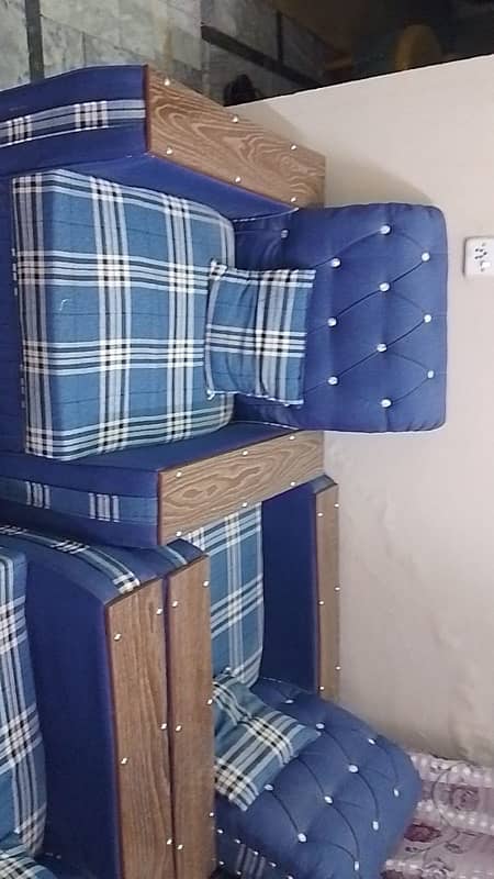 5 seater sofa 3