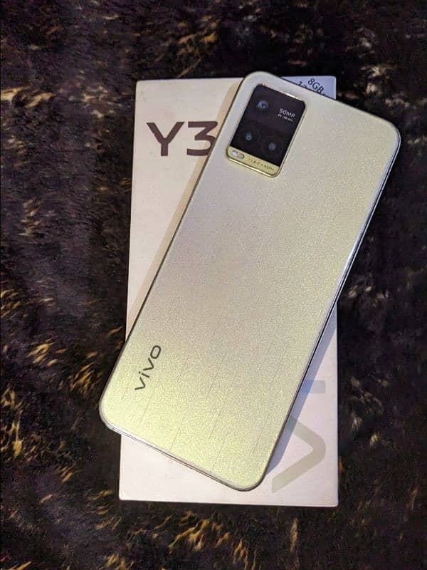 Vivo Y33T 0