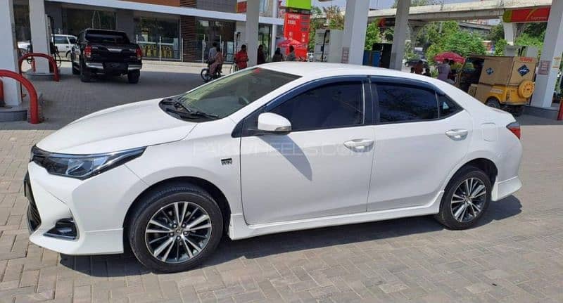 Toyota Corolla Altis 2021 X Automatic 1.6 2