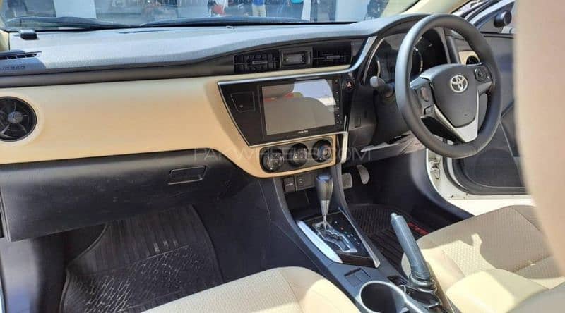 Toyota Corolla Altis 2021 X Automatic 1.6 9