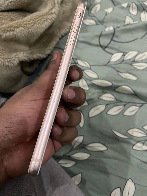 Iphone 8plus  pta approved 3