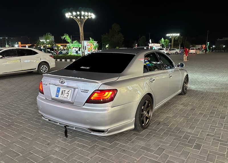 Toyota Mark X S Package 14